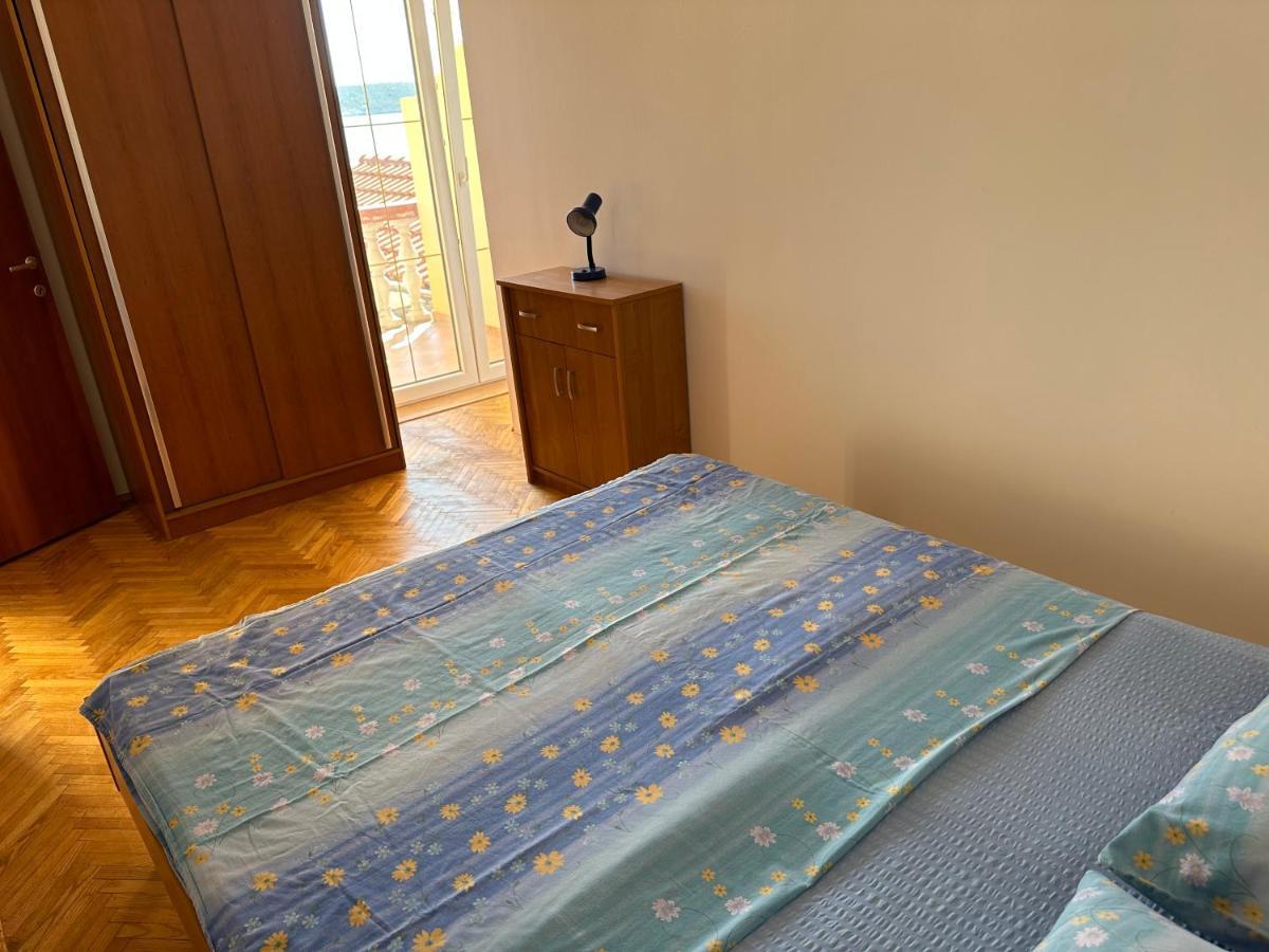 Apartment 4 Persons - Direct By The Sea, 1St Floor Ljubač Exteriör bild