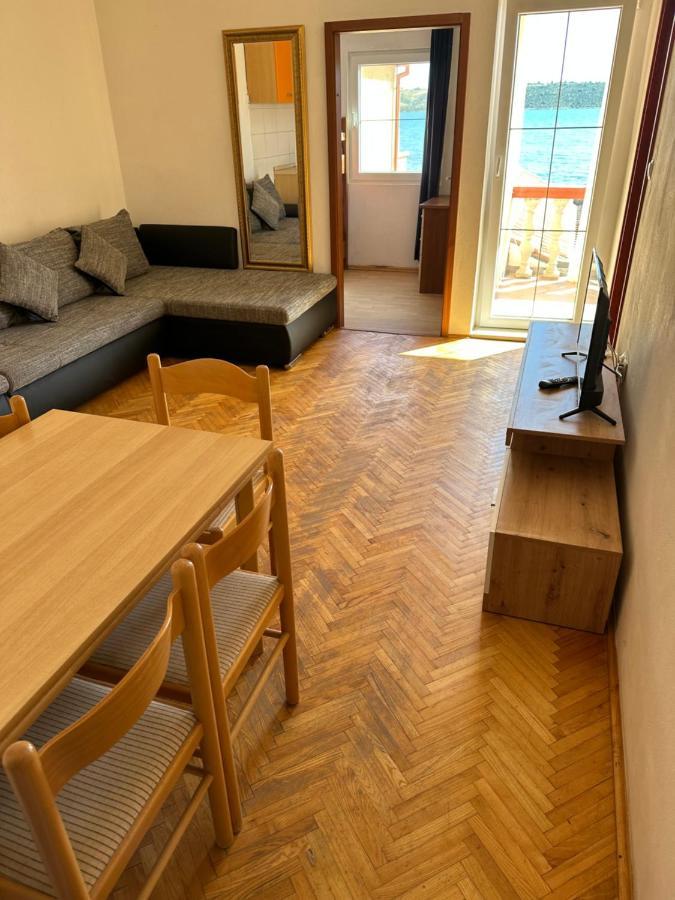 Apartment 4 Persons - Direct By The Sea, 1St Floor Ljubač Exteriör bild